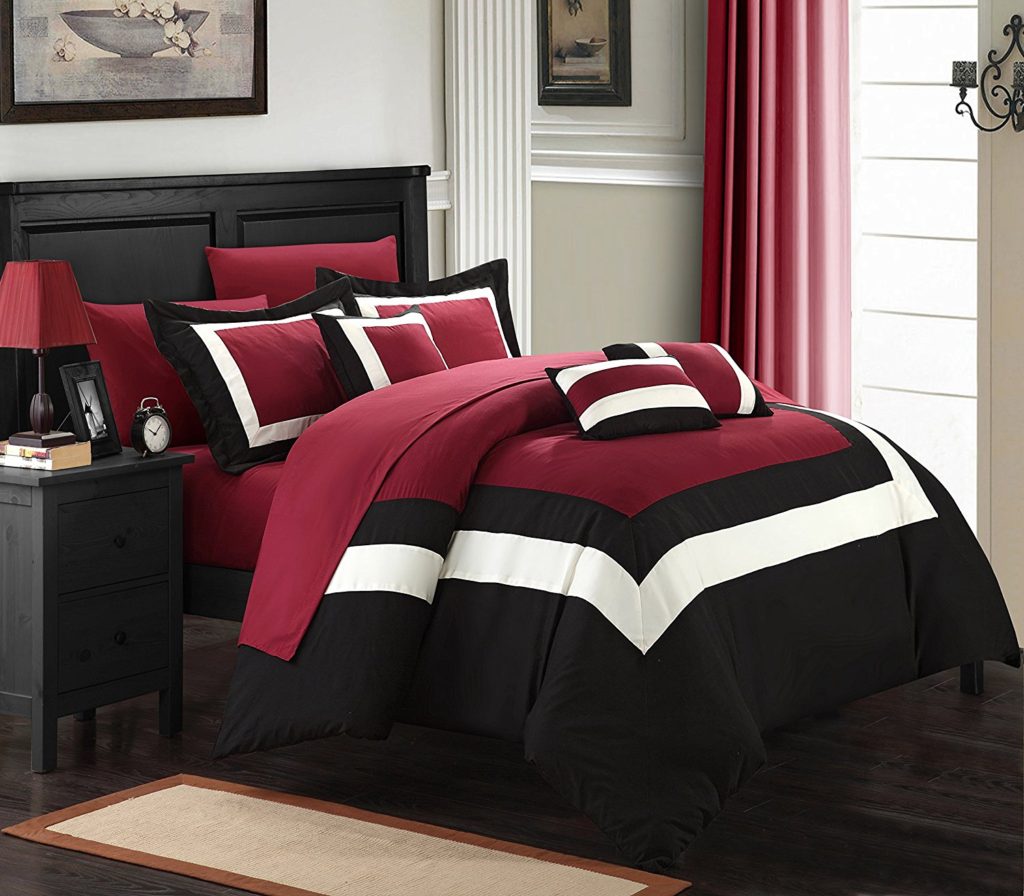 Chic Home 10Piece DukePieced Color Block Bed in A Bag Comforter Set